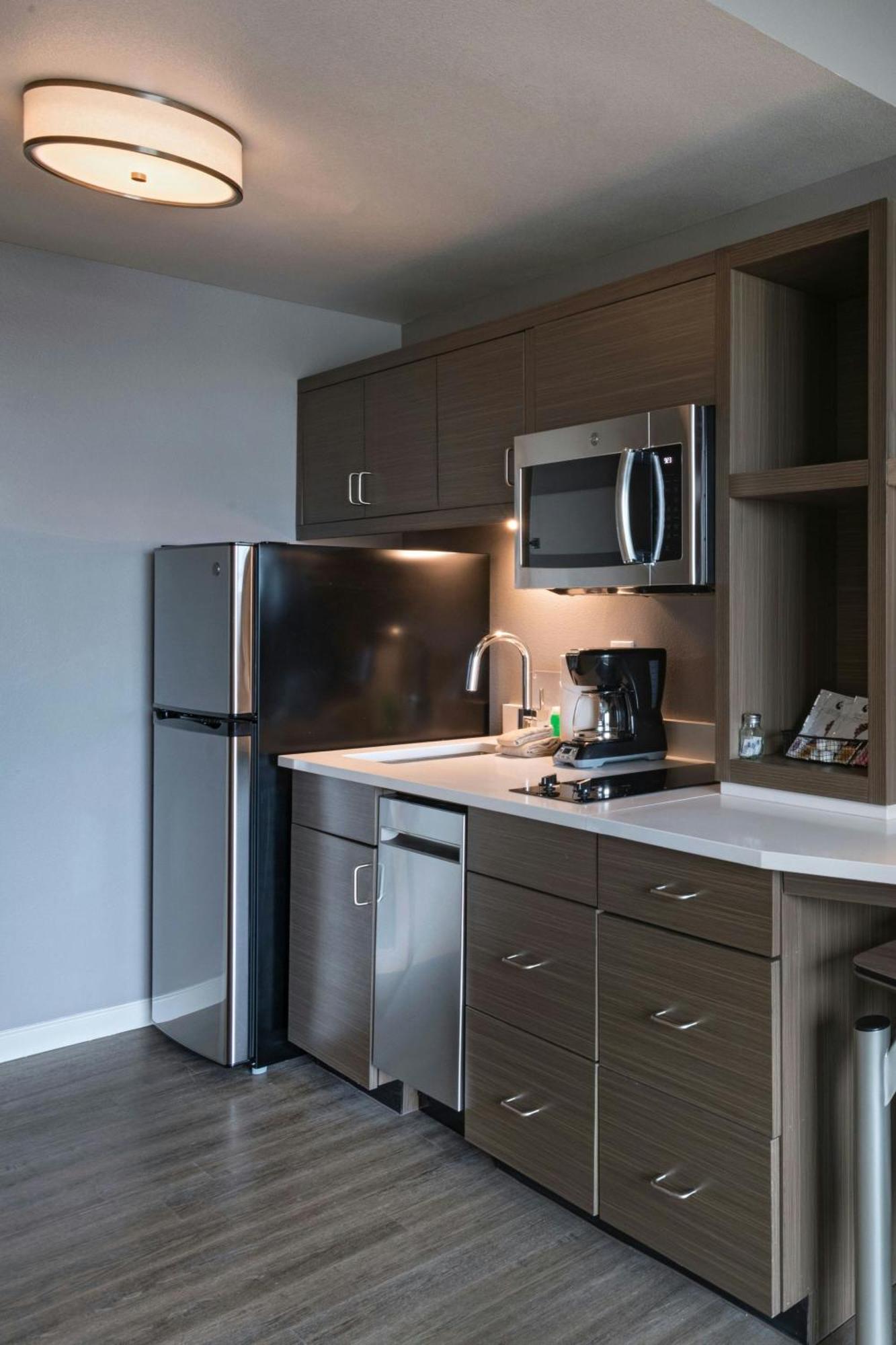 Towneplace Suites By Marriott San Diego Airport/Liberty Station Eksteriør billede